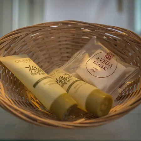 호텔 Aeolis 아다마스