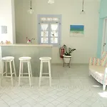 Aeolis מלון 2*