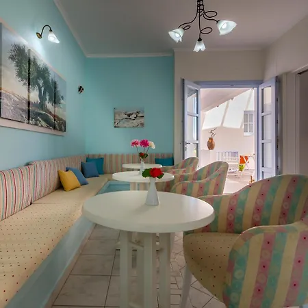 Aeolis Hotel 2*