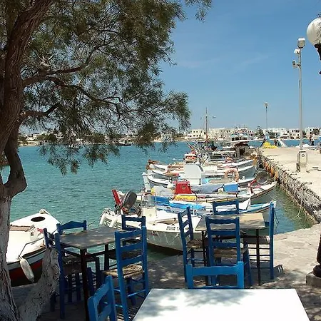 Aeolis Hotel 2*