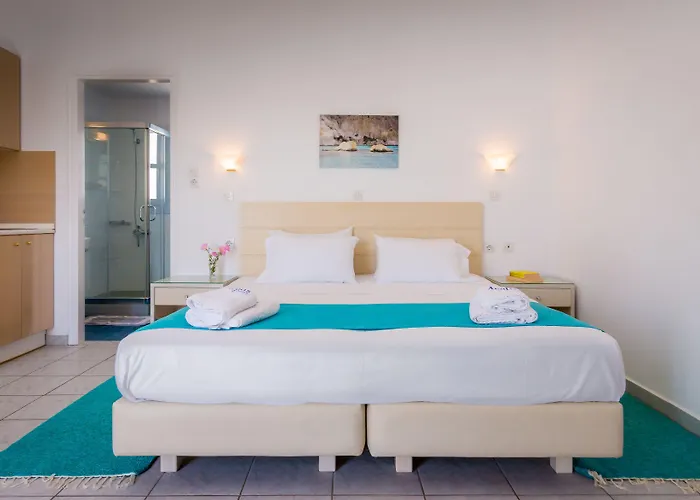Aeolis Hotel Adamantas (Milos)